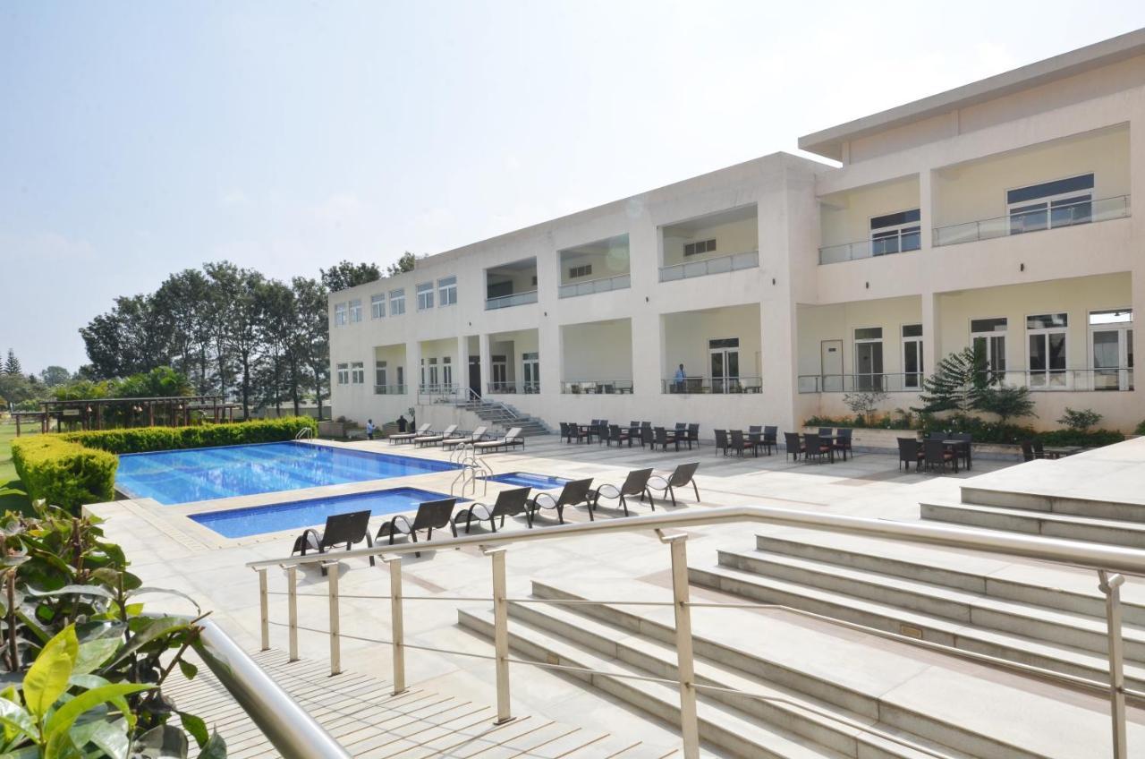 Spree Resort At Century Wintersun Dod Ballapur Bagian luar foto