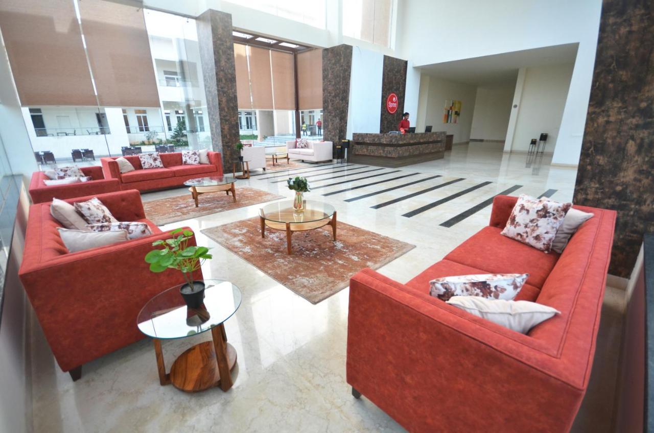 Spree Resort At Century Wintersun Dod Ballapur Bagian luar foto