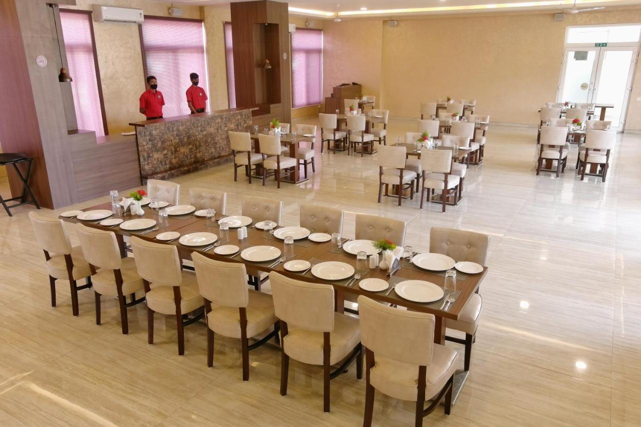 Spree Resort At Century Wintersun Dod Ballapur Bagian luar foto